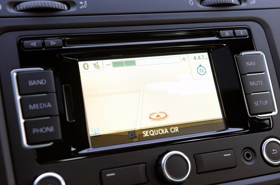  Volkswagen Golf R 2012 года  (фото 14 из 106)